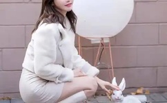 迈开腿尝尝你的草莓什么意思